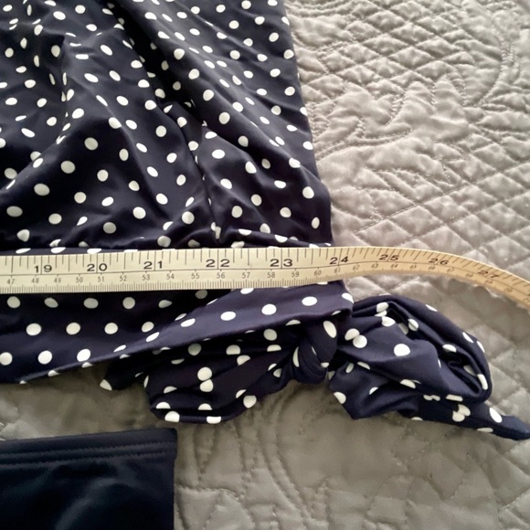 Navy polka dot side tie tankini. Size 20W - Picture 8 of 13